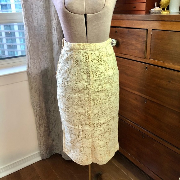 Vintage bridal blouse and skirt crochet lace - Picture 4 of 10